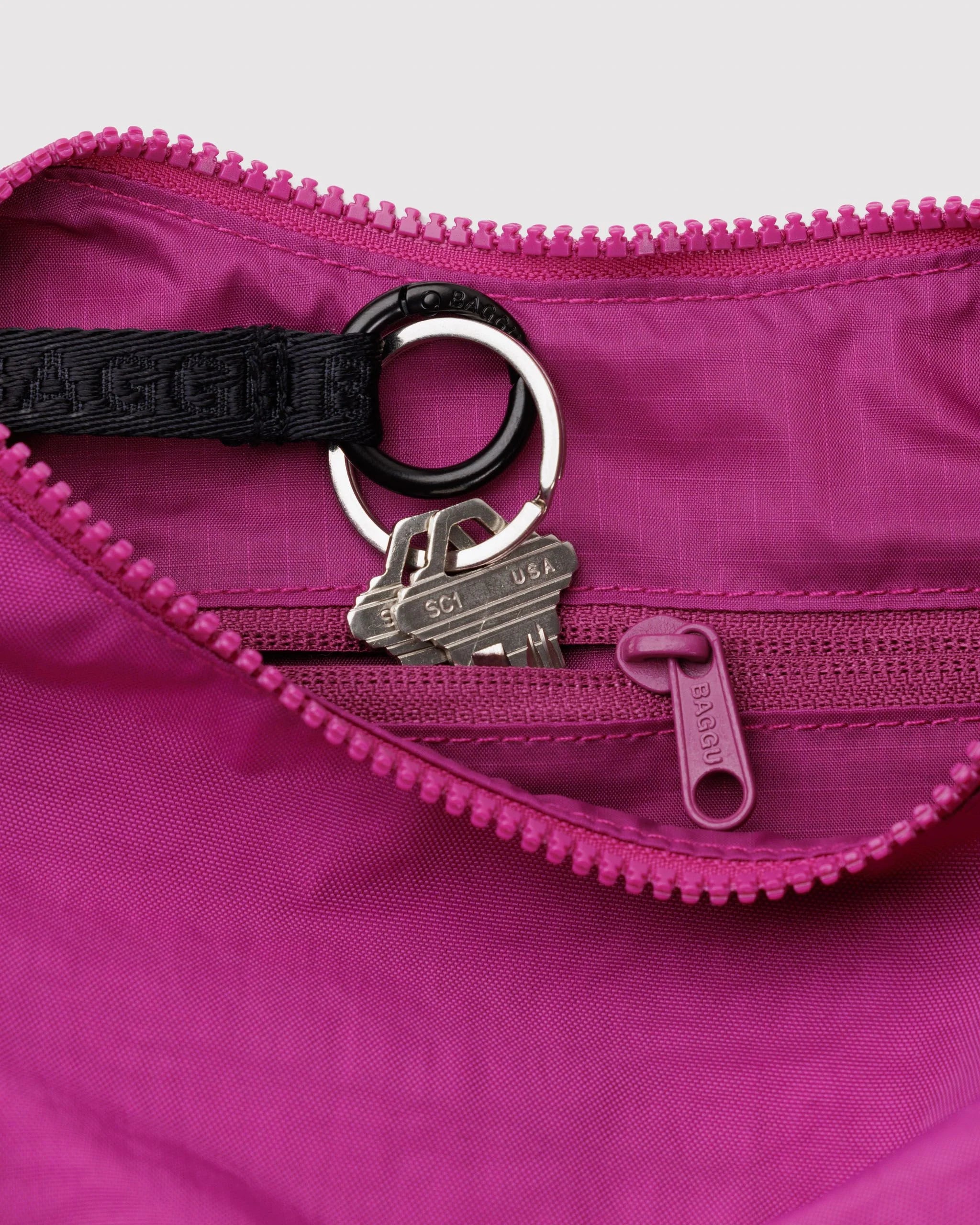 Baggu Small Nylon Fuchsia Crescent Bag
