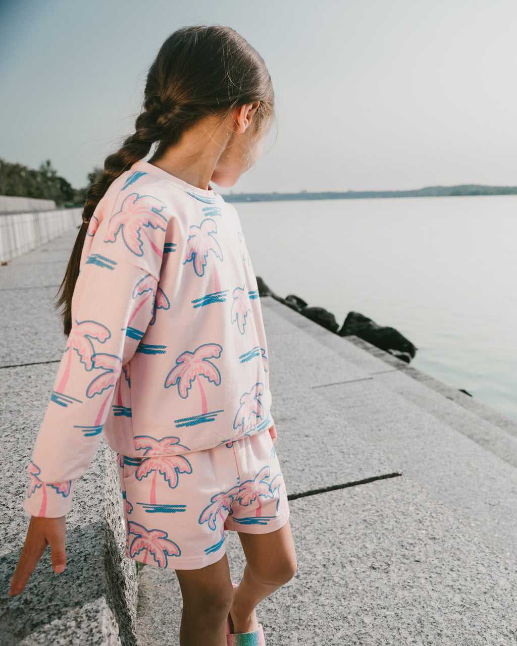 Deux Par Deux Girls Printed Terry Shorts_ H30G26