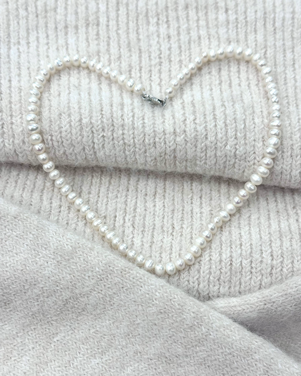 Freshwater Pearl Necklace_ NH023A