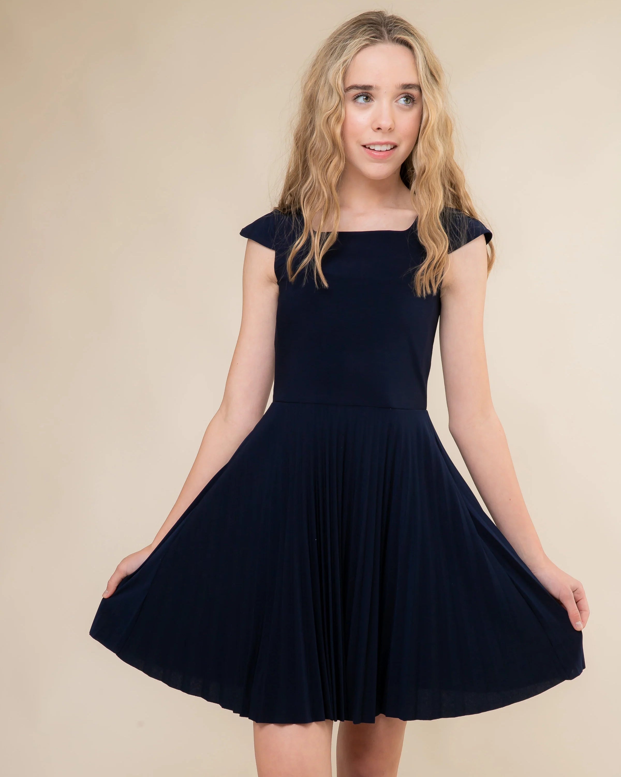 UDT DAISY Fit & Flare Cap Sleeve Pleated Dress _T3805K