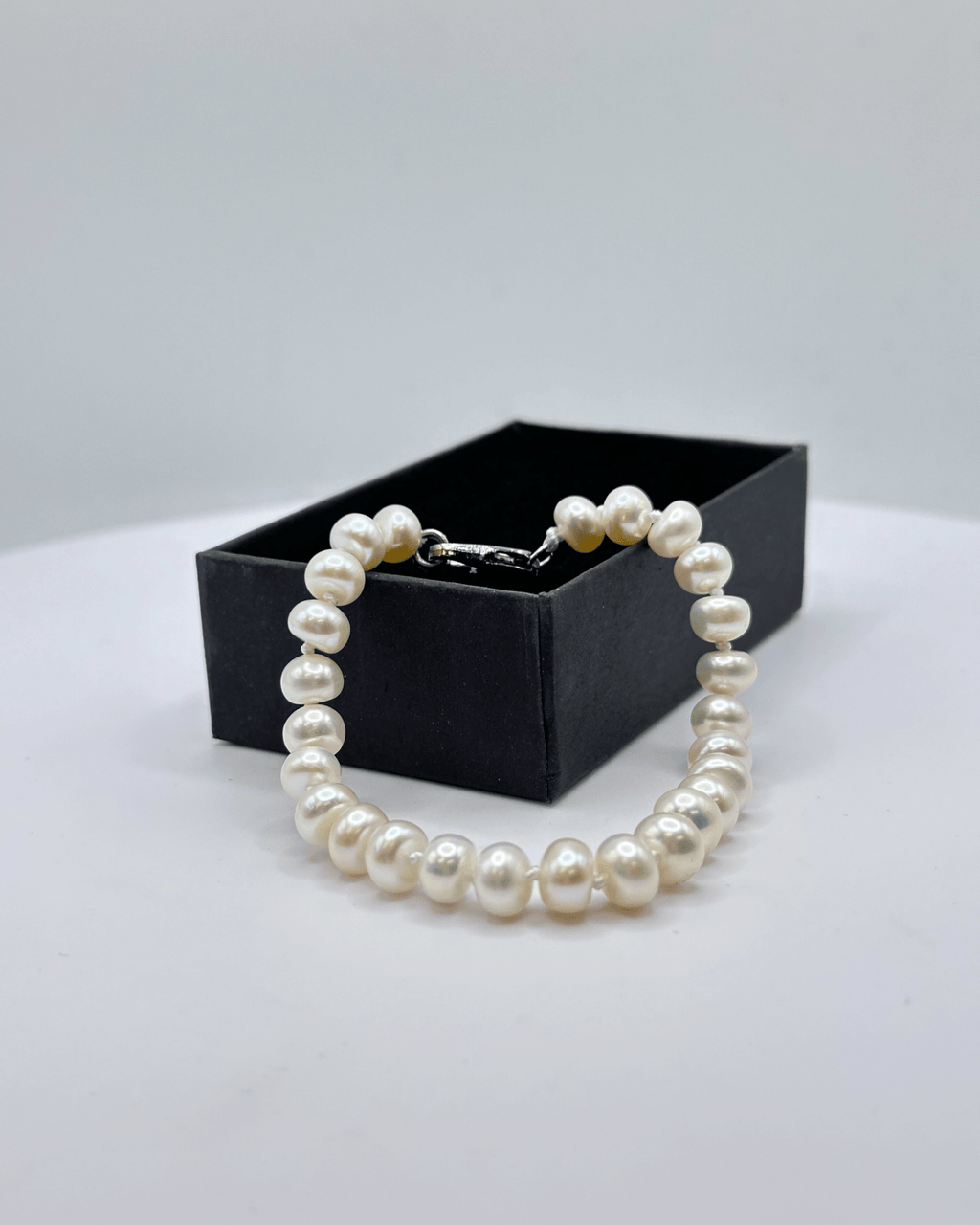Freshwater Pearl Bracelet_ BH002 - NorthGirls