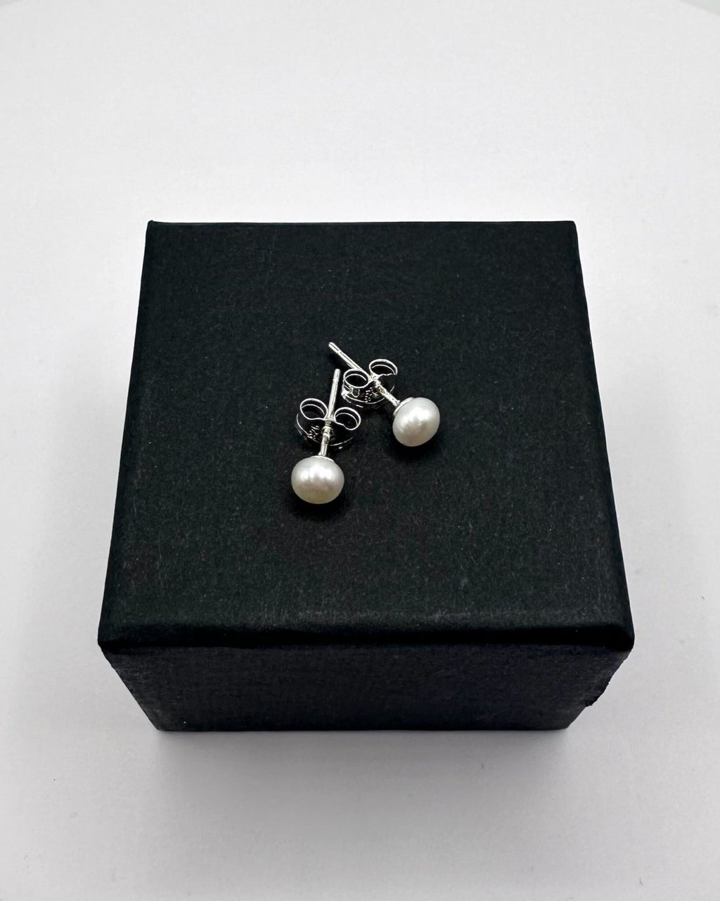 Freshwater Pearl Earring Small_ EH001 - NorthGirls