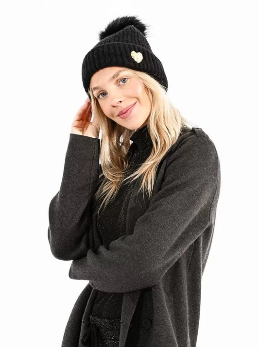 Mini Molly Black Knitted Hat w/Heart _B216BH23-3110