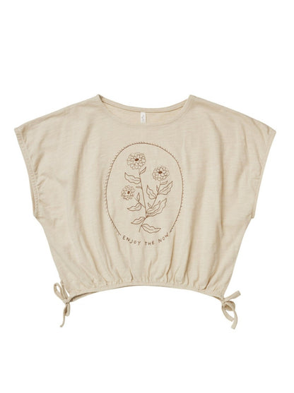 Rylee + Cru T-Shirt w/Cinched Waist & Flower Graphic _Beige RC500-187